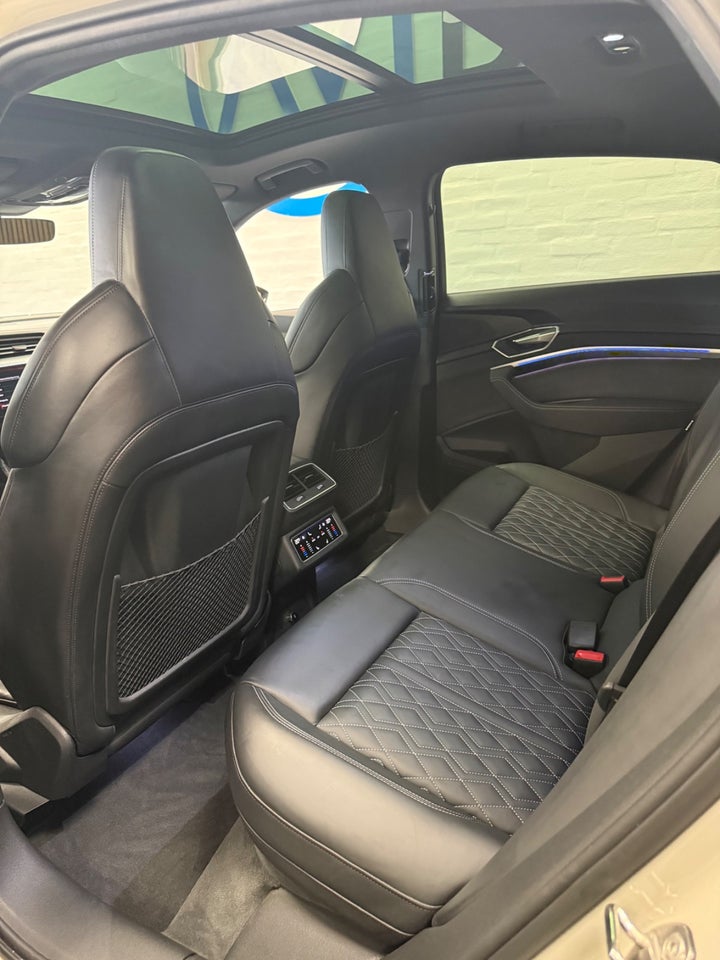 Audi e-tron 55 Black Edition S-line Sportback quattro 5d