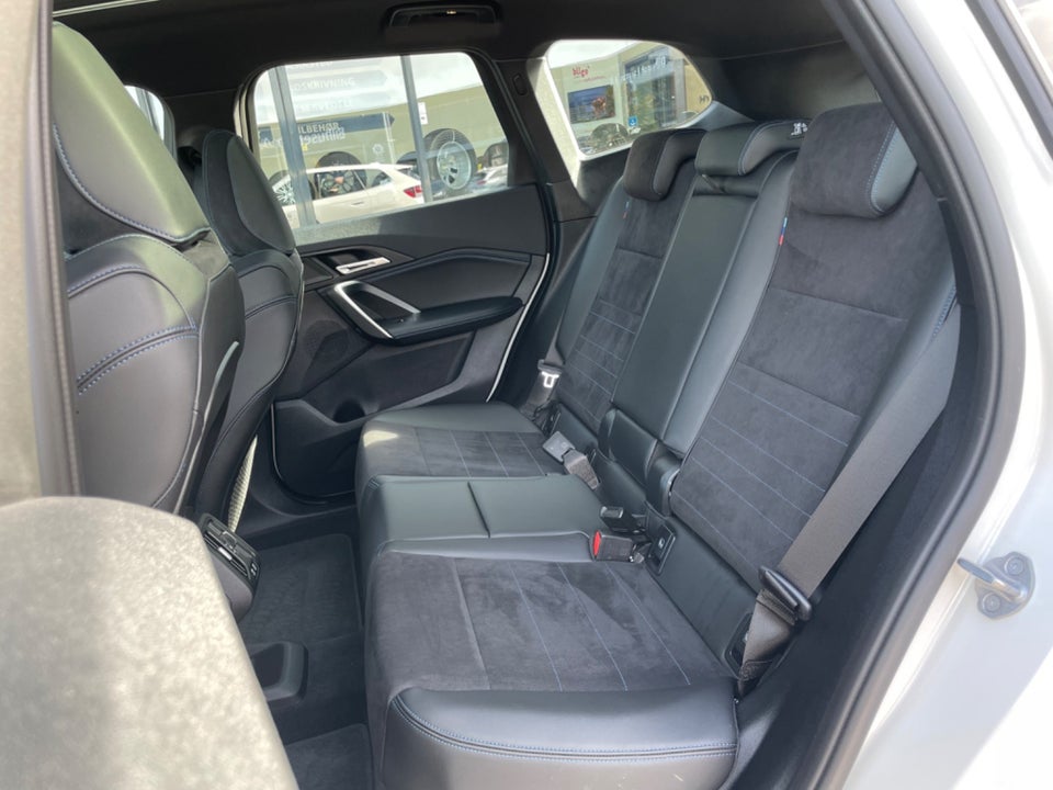 BMW iX1 eDrive20 M-Sport 5d