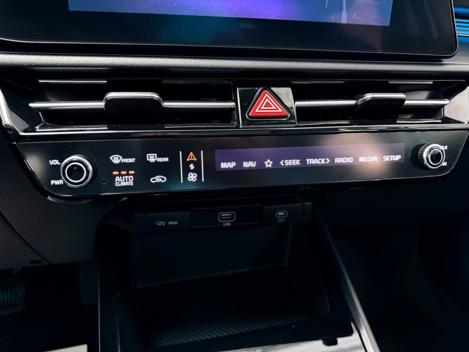 Kia Niro 64 EV Prestige 5d