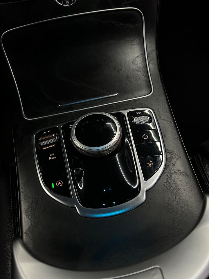 Mercedes C250 2,0 AMG Line Coupé aut. 2d