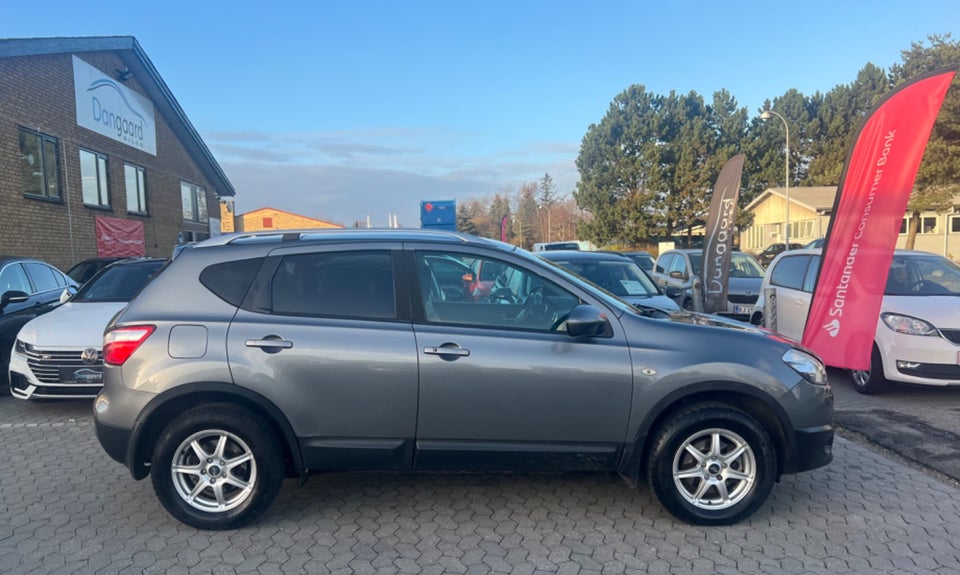 Nissan Qashqai 1,5 dCi 110 Tekna 5d