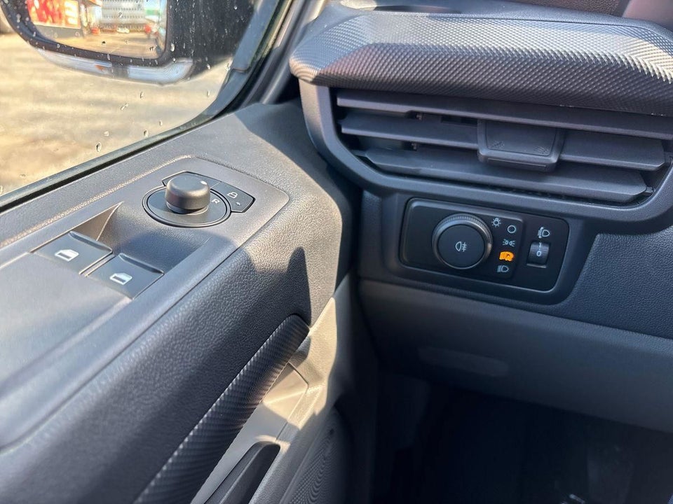 Ford Transit Custom 320 L2 2,0 EcoBlue Trend