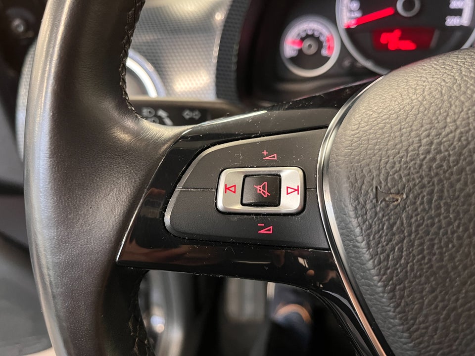 VW Up! 1,0 MPi 60 Move Up! BMT 5d