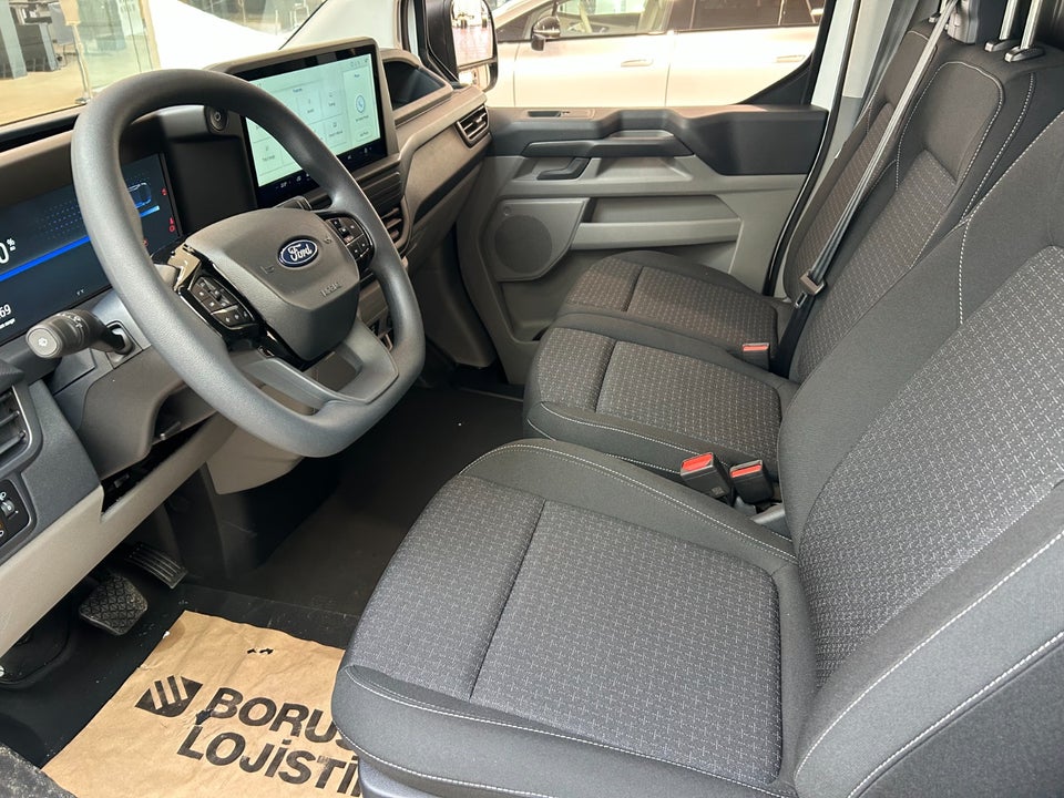 Ford E-Transit Custom 320S 64 Trend