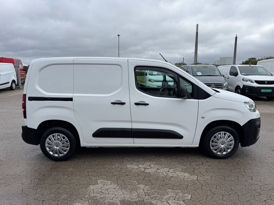 Citroën Berlingo 1,2 PureTech 110 L1 ProffLine Van