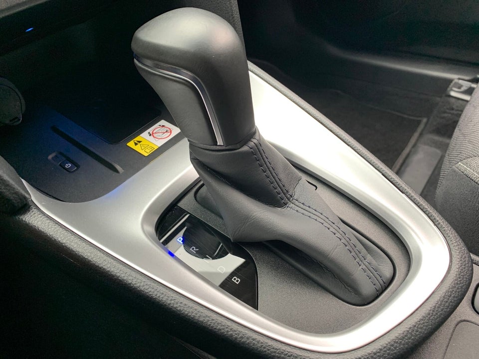 Toyota Yaris Cross 1,5 Hybrid Active Tech e-CVT 5d