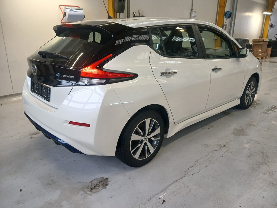 Nissan Leaf 39 Acenta 5d