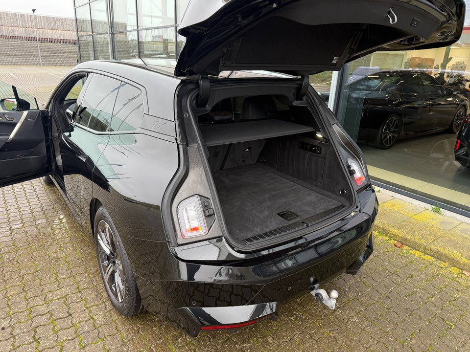 BMW iX xDrive50 Supercharged 5d