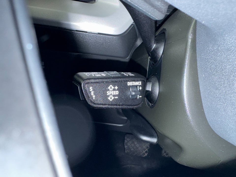 Audi Q4 e-tron 45 quattro 5d