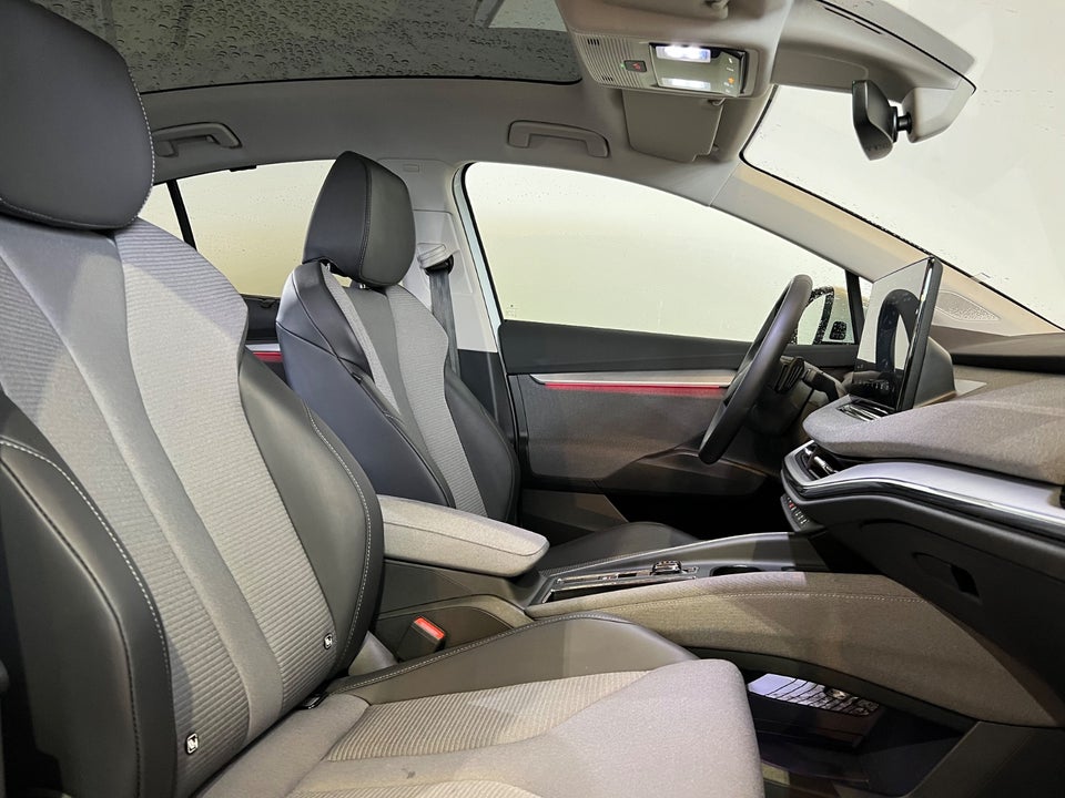 Skoda Enyaq 85 iV Plus Clever Loft 5d