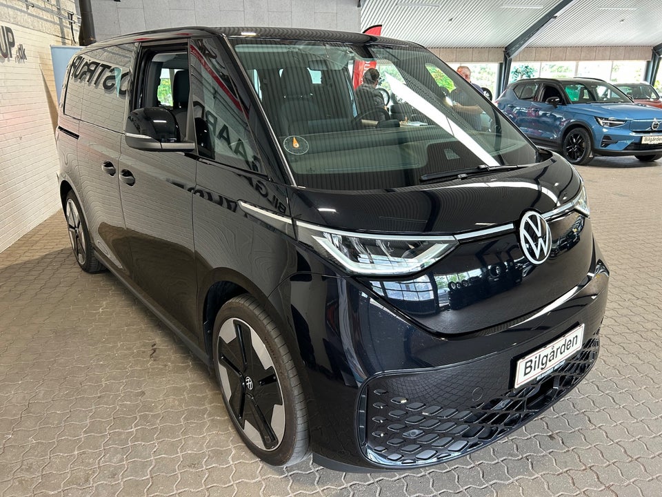 VW ID. Buzz 77 Pro SWB 5d