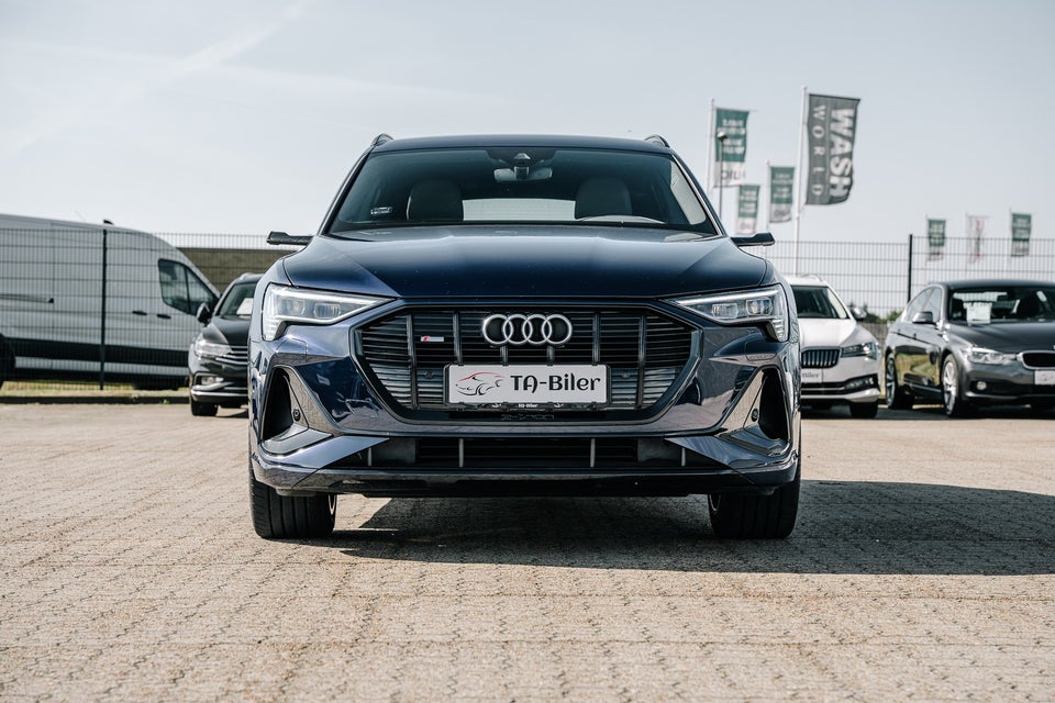 Audi e-tron 50 S-line quattro 5d