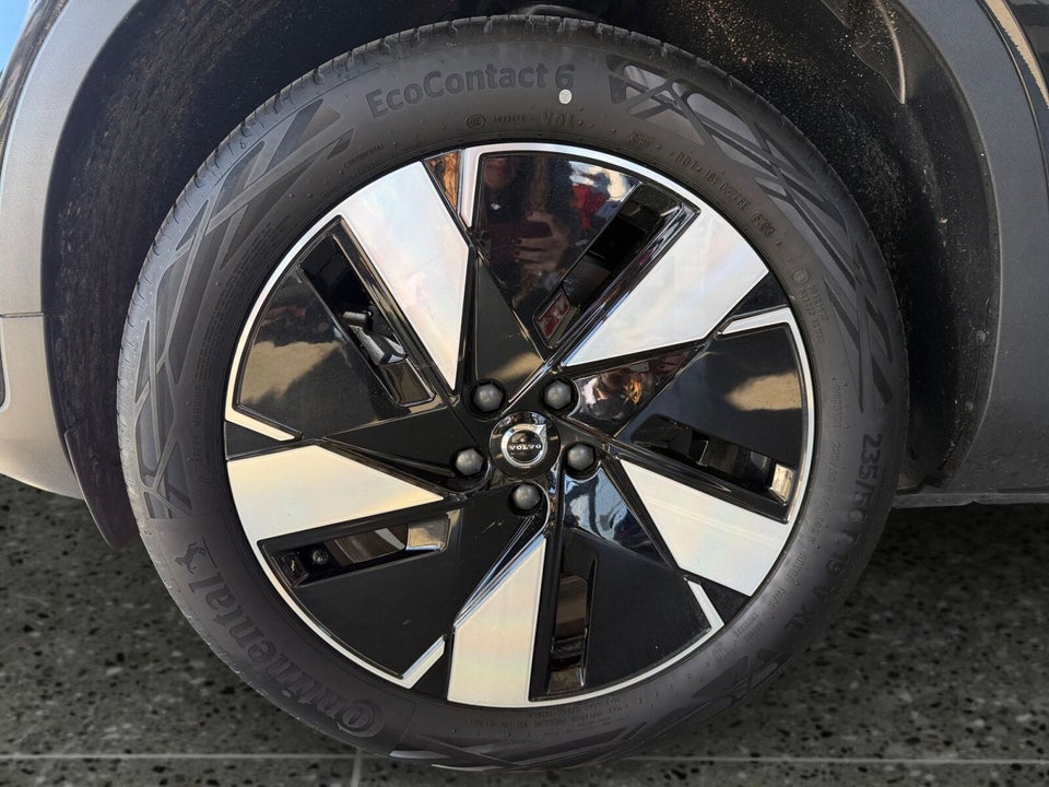 Volvo XC40 P6 ReCharge Plus 5d