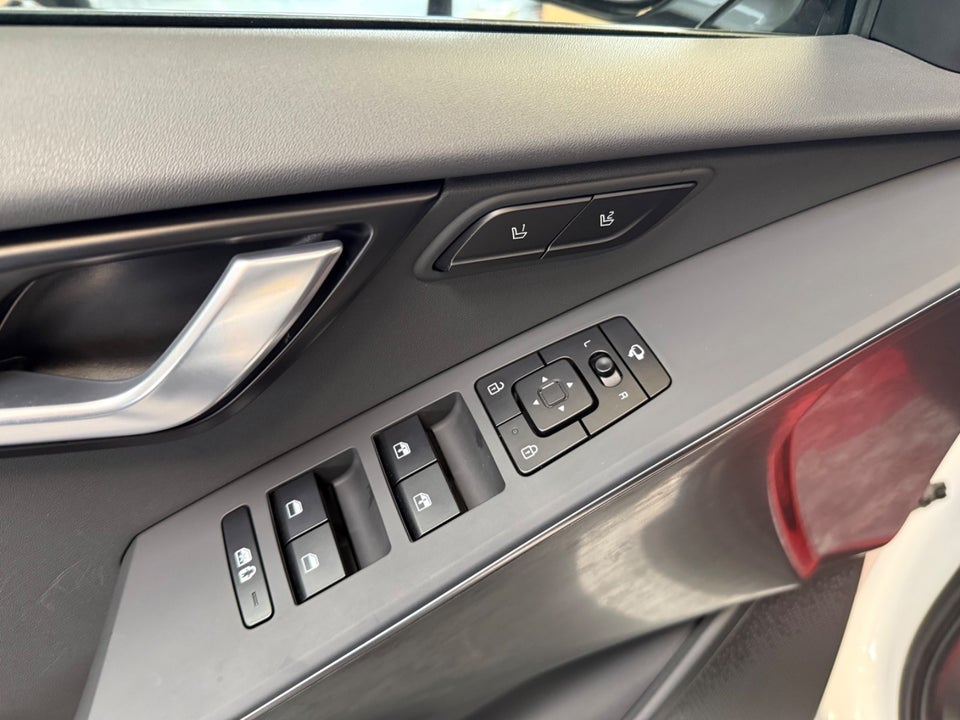 Kia Niro 64 EV Upgrade 5d