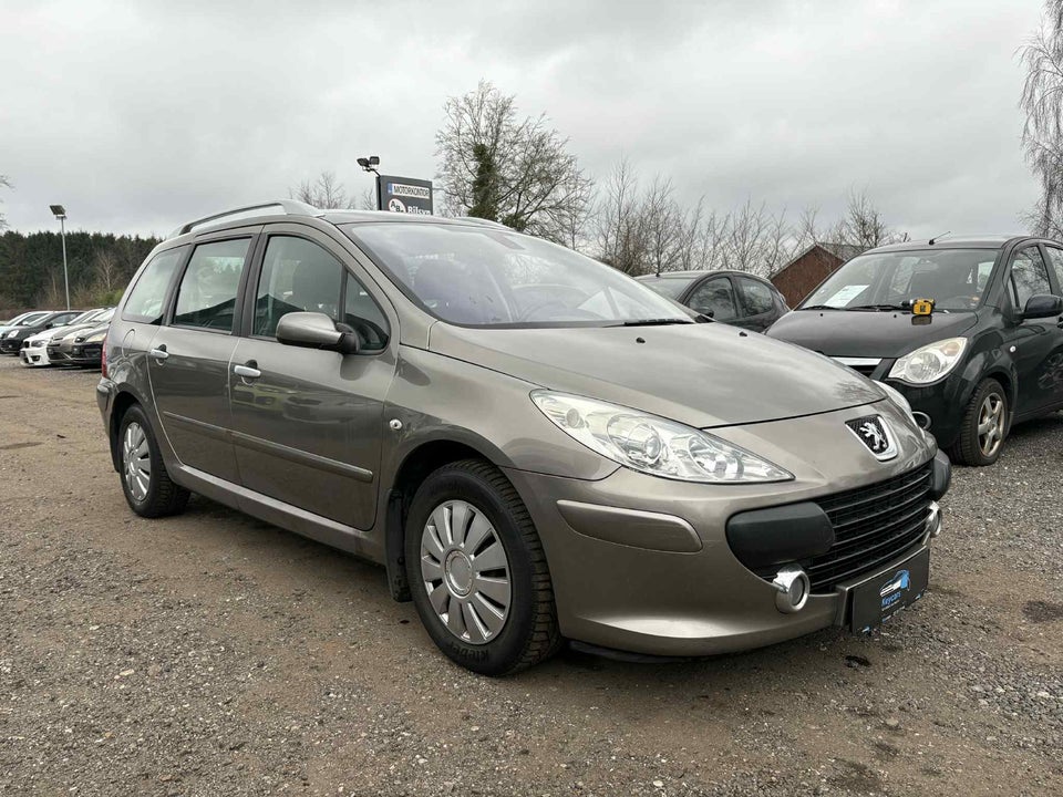 Peugeot 307 2,0 T6 5d