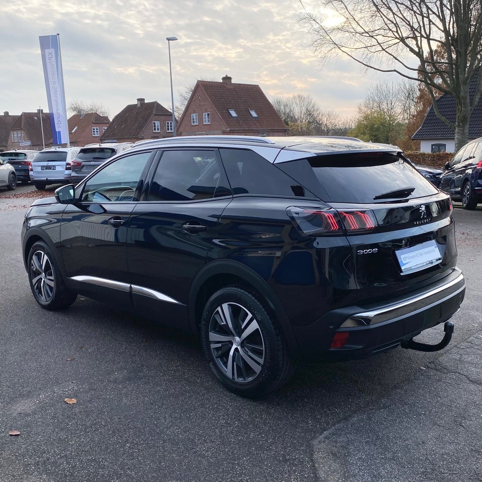 Peugeot 3008 1,5 BlueHDi 130 Allure Pack EAT8 5d