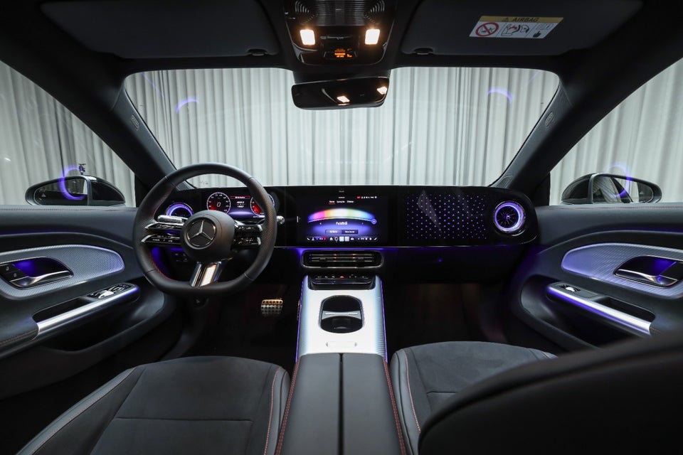 Mercedes CLA250+ EQ AMG Advance Plus 4d