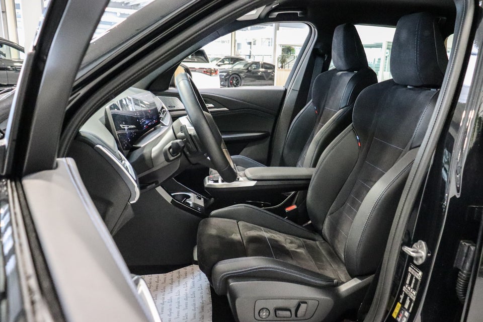 BMW iX1 eDrive20 Fully Charged M-Sport 5d