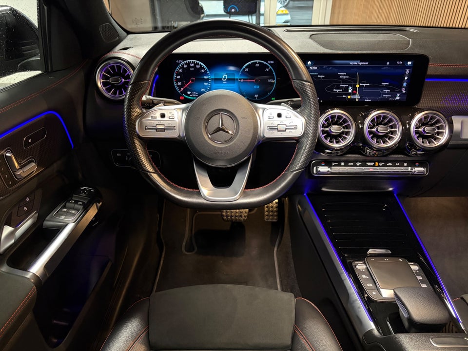 Mercedes EQB350 AMG Line 4Matic 7prs 5d