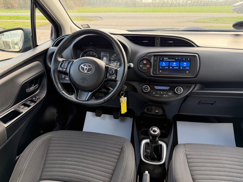 Toyota Yaris 1,0 VVT-i T3 5d