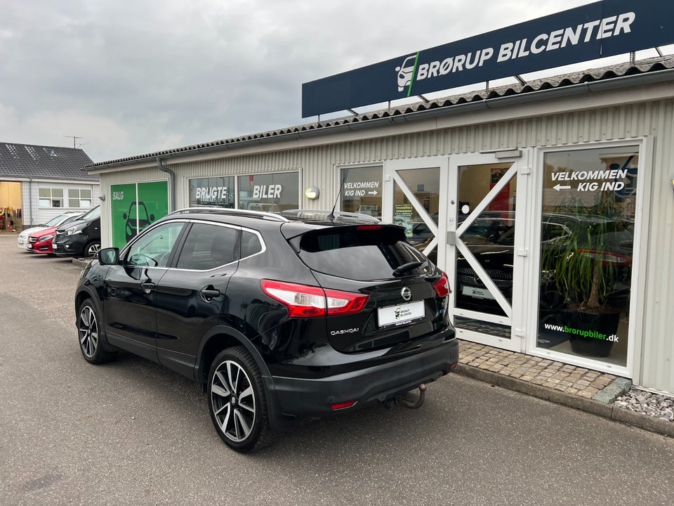 Nissan Qashqai 1,5 dCi 110 Tekna 5d