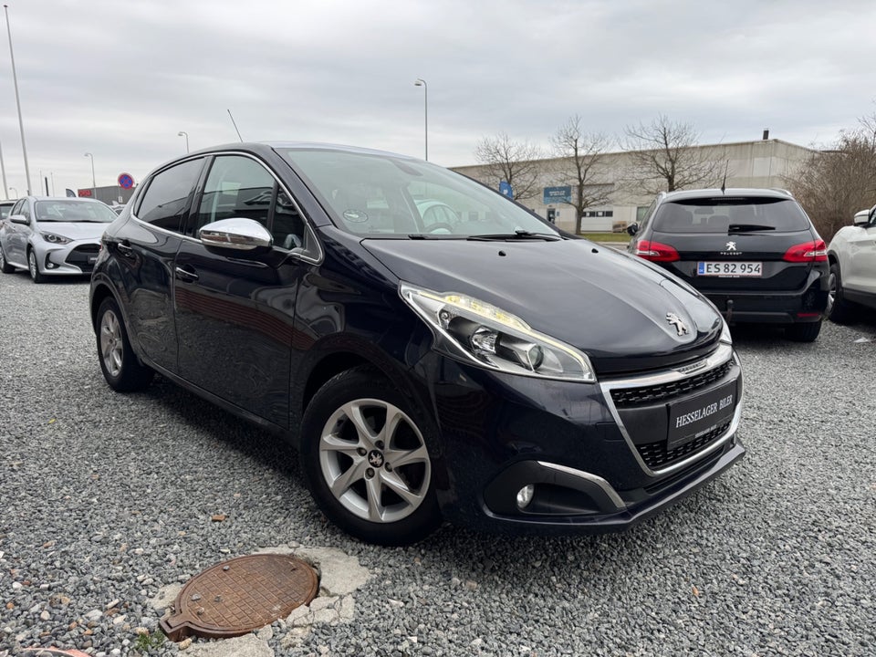Peugeot 208 1,6 BlueHDi 100 Allure Sky 5d