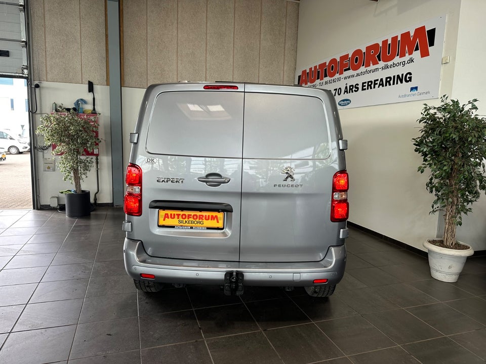 Peugeot Expert 2,0 BlueHDi 177 L2 Ultimate EAT8 Van
