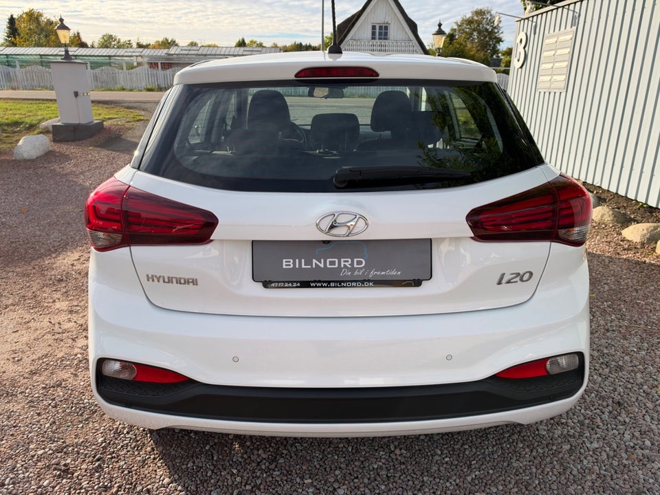 Hyundai i20 1,25 Style 5d