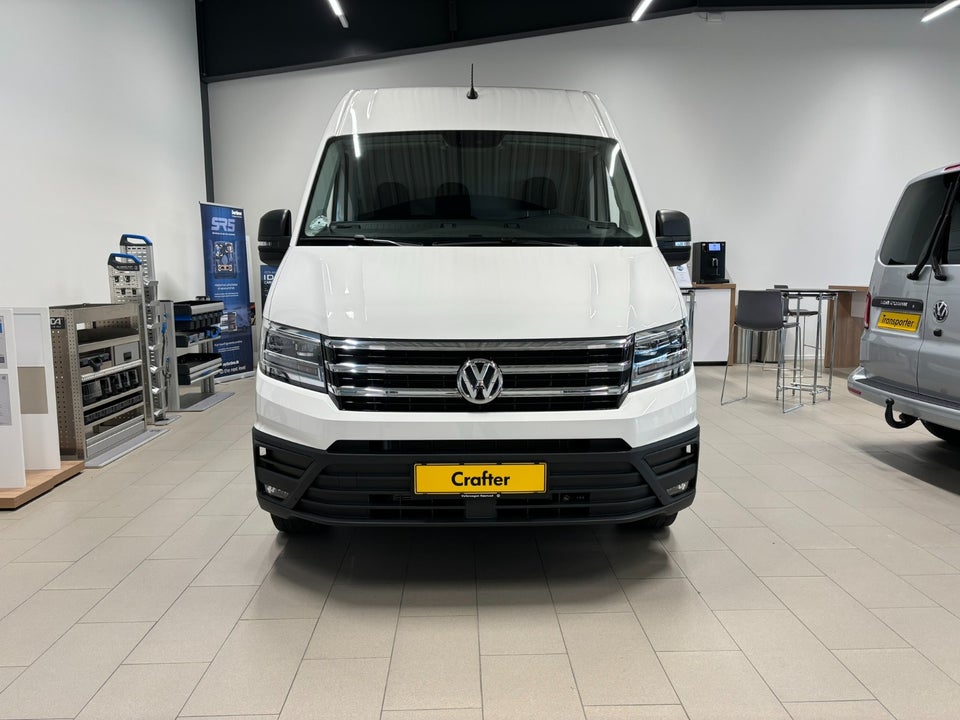 VW Crafter 35 2,0 TDi 163 Kassevogn L3H3 aut. RWD