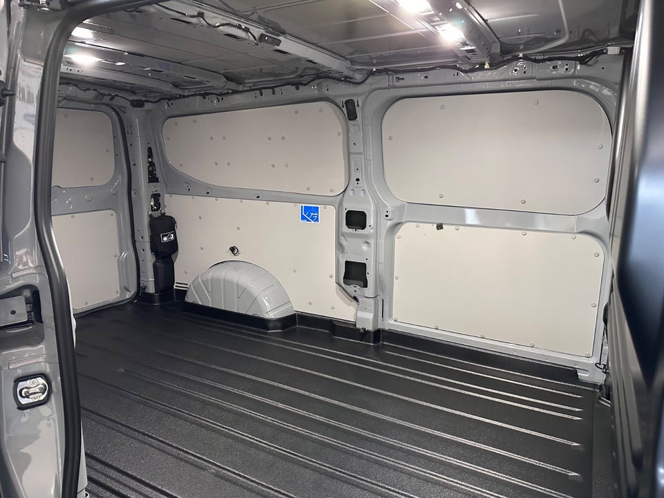 Ford E-Transit Custom 340L 64 Limited