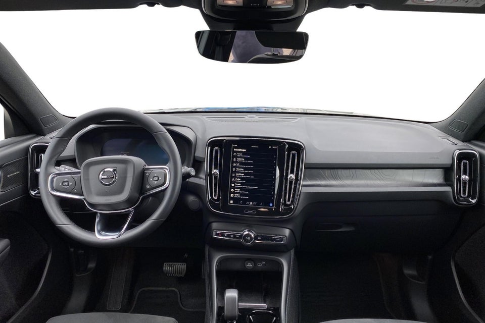 Volvo EX40 Extended Range Black Edition 5d
