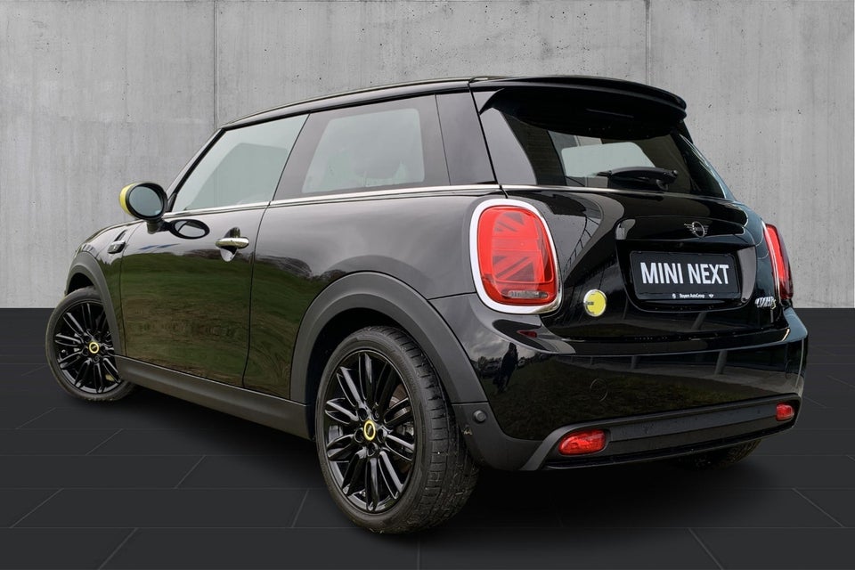 MINI Cooper SE Classic Trim 3d