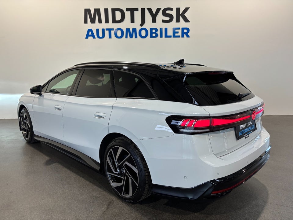 VW ID.7 77 Style Tourer 5d