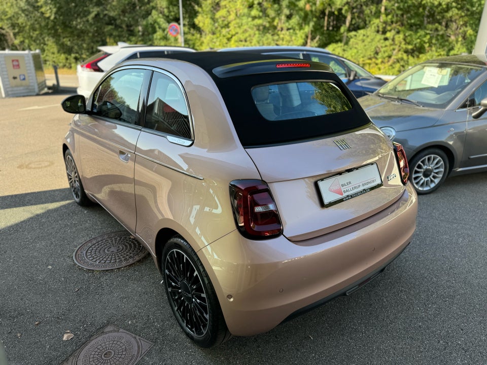 Fiat 500e la Prima Cabrio 2d