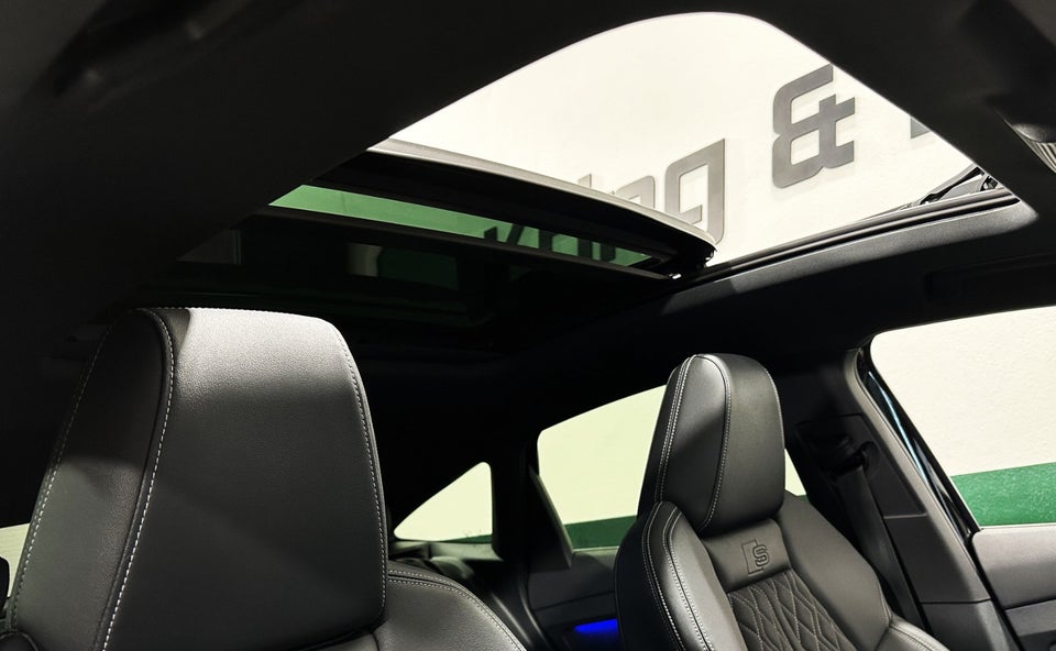 Audi Q4 e-tron 50 S-line Sportback quattro 5d