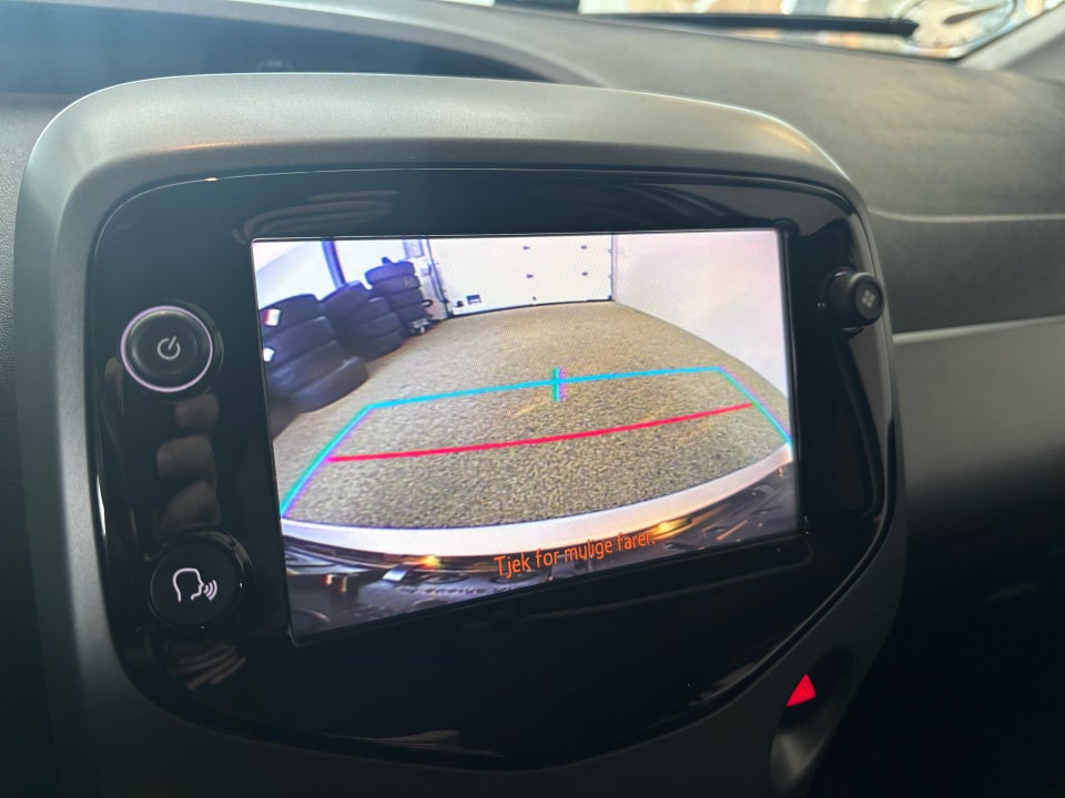 Toyota Aygo 1,0 VVT-i x-press 5d