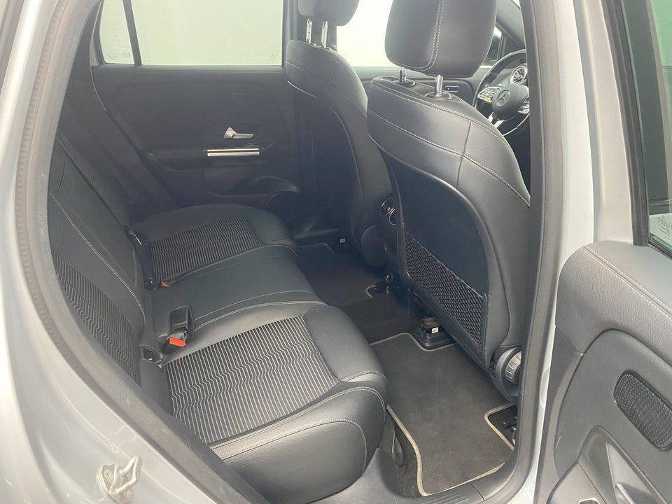 Mercedes EQA250 Progressive 5d