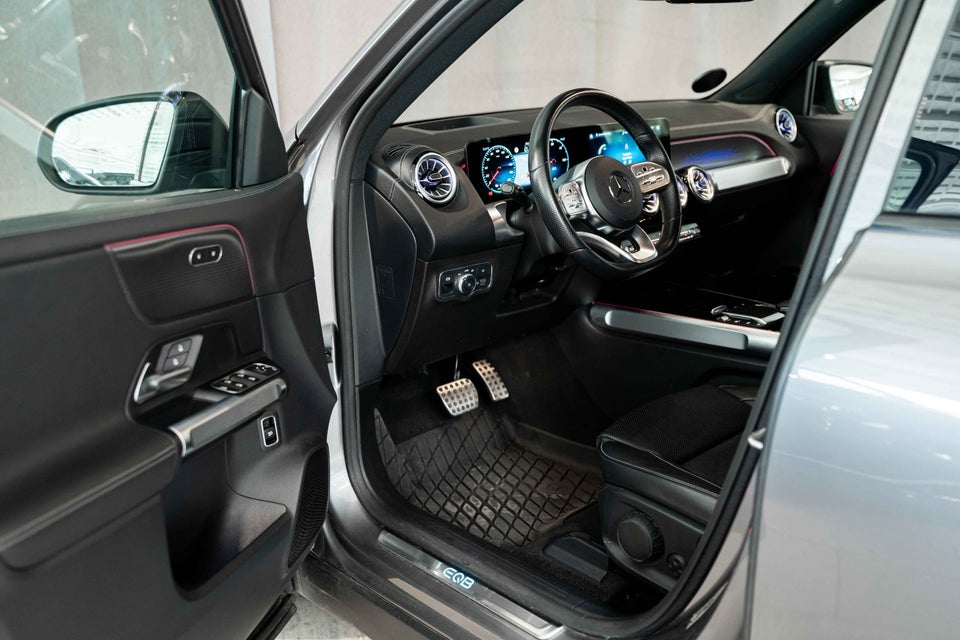 Mercedes EQB350 AMG Line 4Matic 7prs 5d