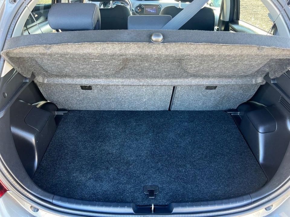 Toyota Yaris 1,5 Hybrid H2 Premium e-CVT 5d