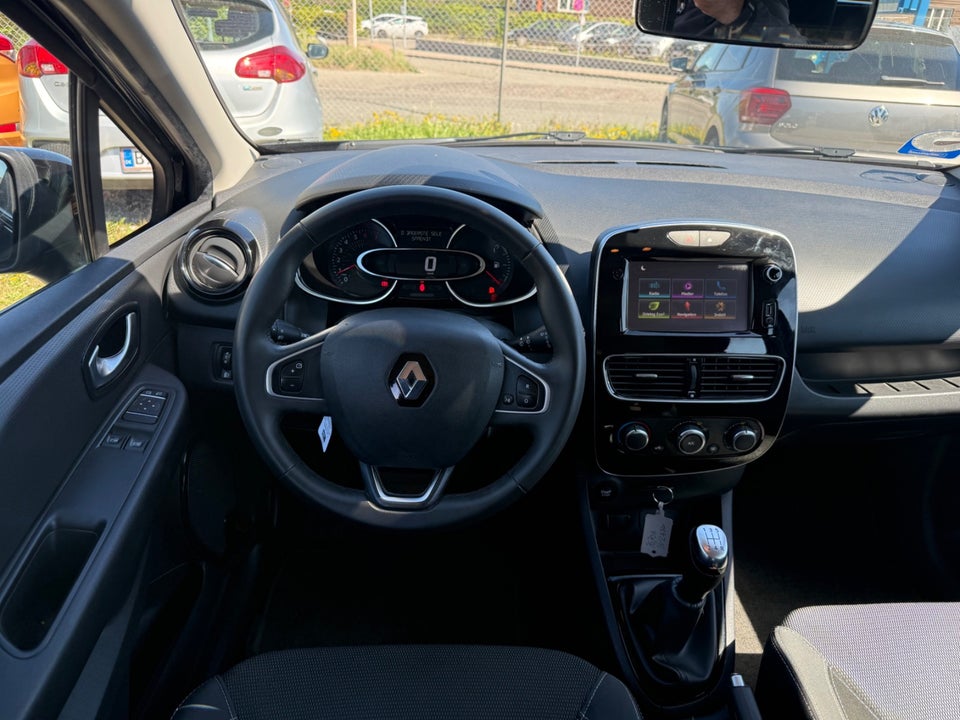 Renault Clio IV 0,9 TCe 90 Limited Sport Tourer 5d