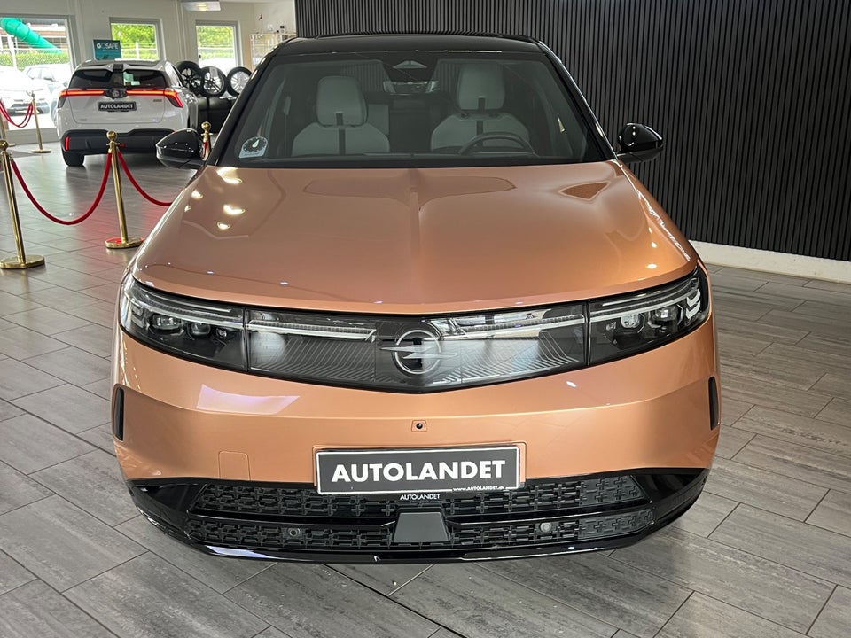 Opel Grandland-e 73 GS 5d