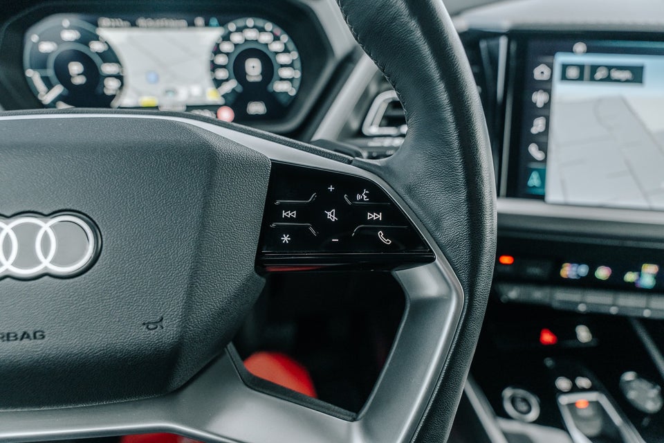 Audi Q4 e-tron 40 Advanced 5d