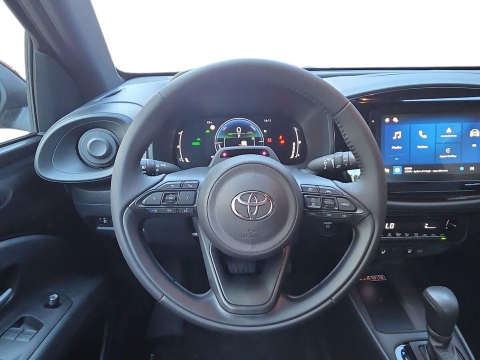Toyota Aygo X 1,5 Hybrid Play Comfort CVT 5d