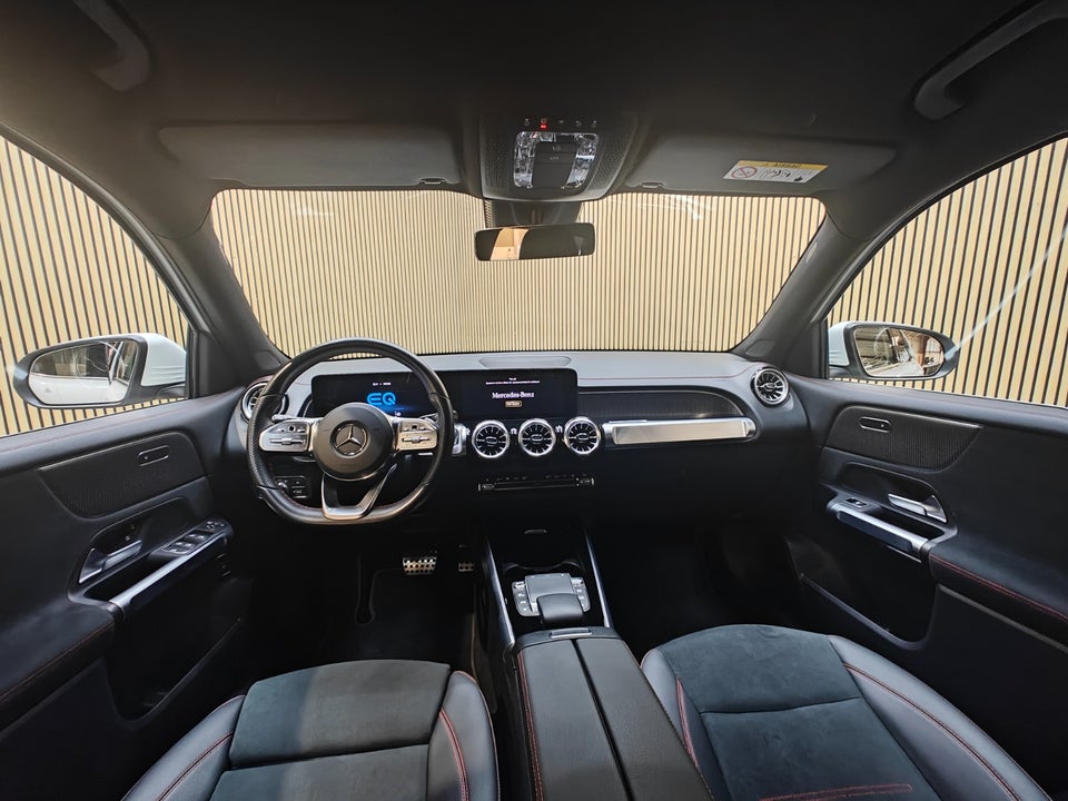 Mercedes EQB250 AMG Line 5d