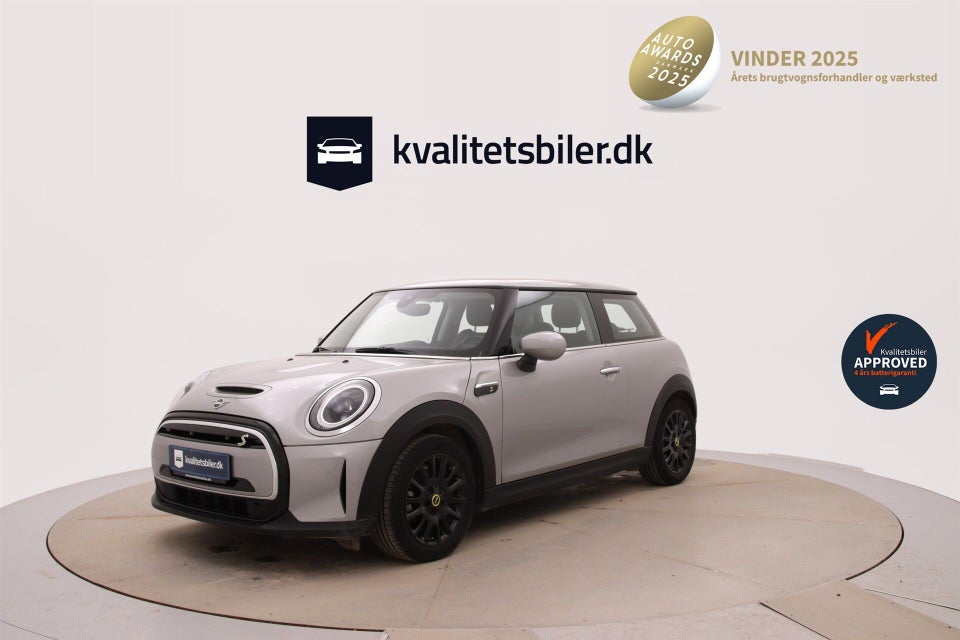 MINI Cooper SE Classic 3d