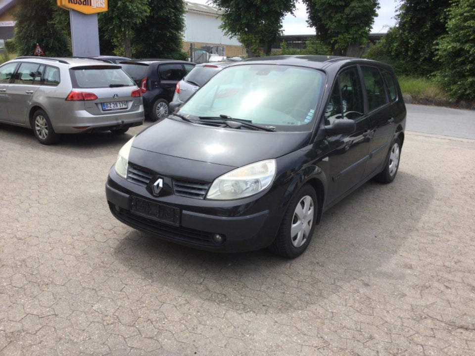 Renault Grand Scenic II 1,6 16V 7prs 5d