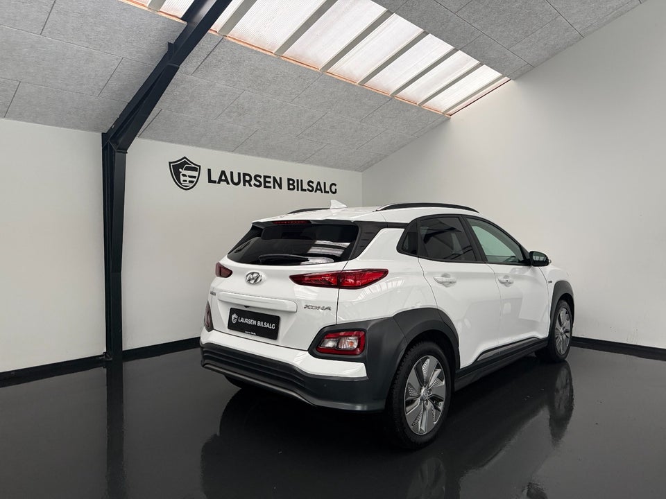 Hyundai Kona 64 EV Premium 5d
