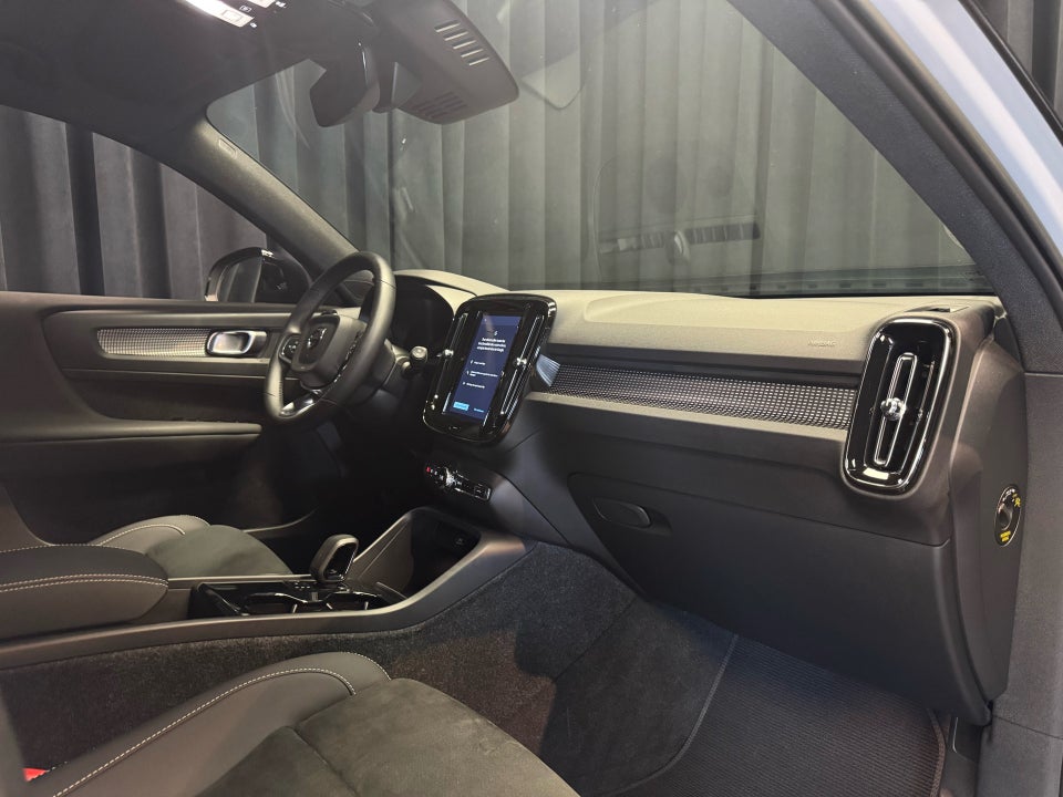 Volvo XC40 P6 ReCharge Start 5d