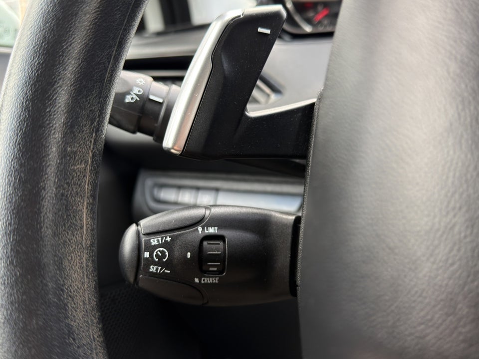 Peugeot 208 1,2 e-VTi 82 Active ESG 5d