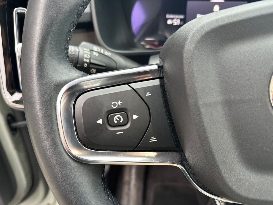 Volvo XC40 P6 ReCharge Plus 5d